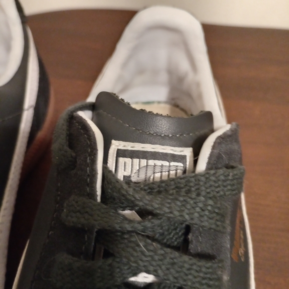 Puma Men's Gray and White Sneakers - Picture 10 of 12